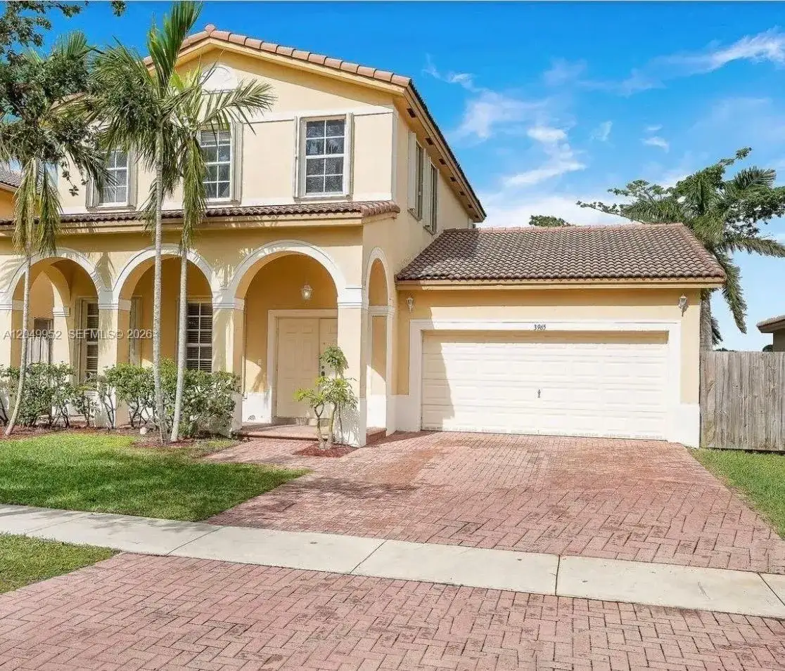 4 bedroom 4 bath Residential for sale at 3965 NE 15th St, Homestead FL 33033