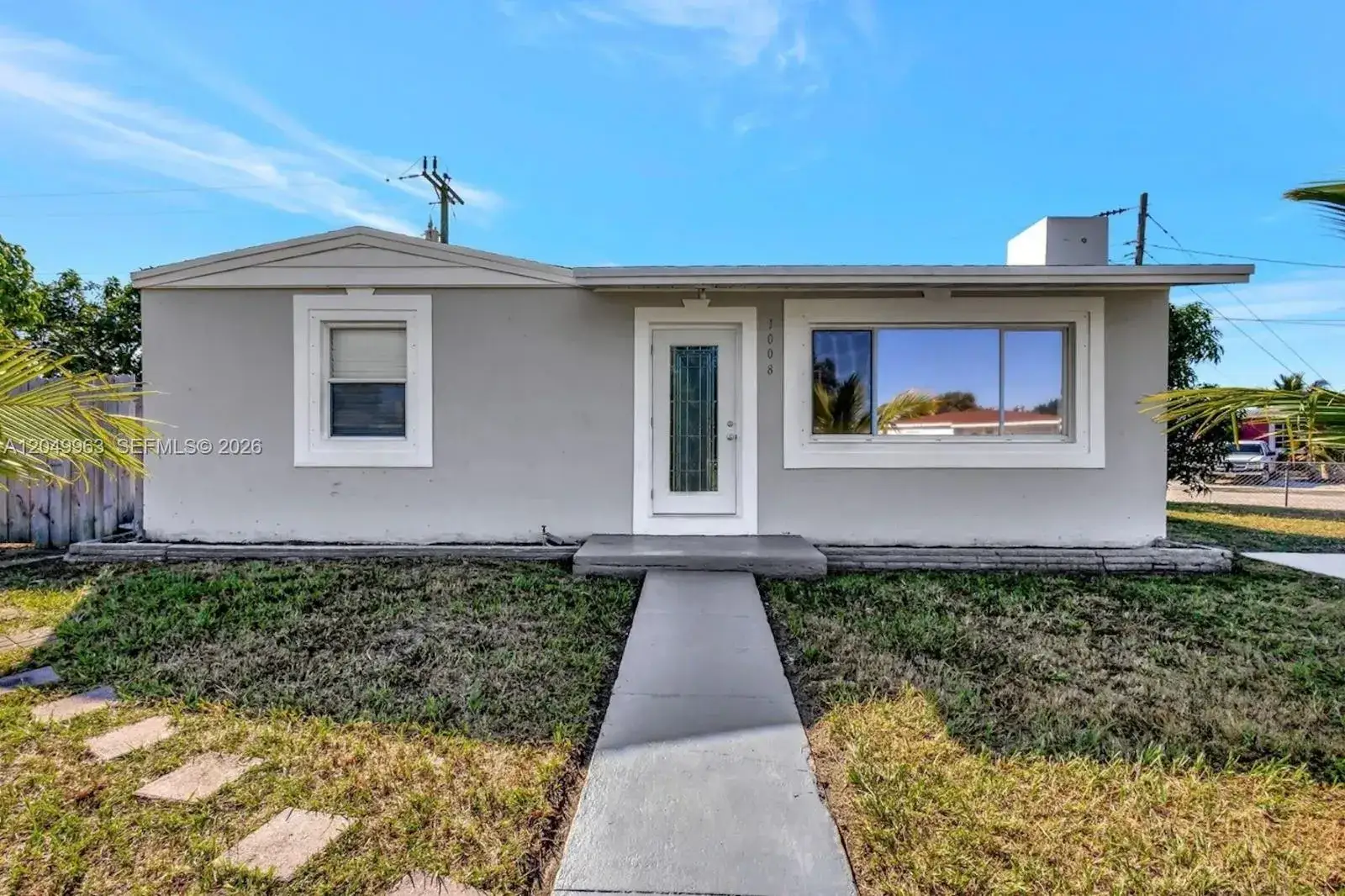 3 bedroom 1 bath Residential Lease for rent at 1008 Elm Rd # 1, West Palm Beach FL 33409