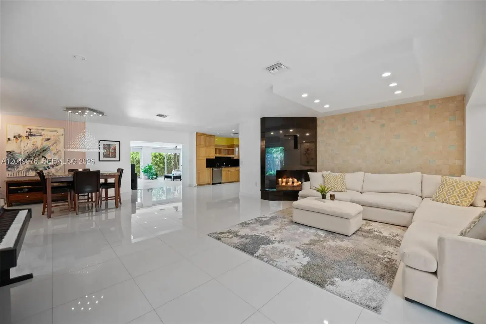 3 bedroom 3 bath Residential for sale at 11530 NE 22nd Dr, North Miami FL 33181
