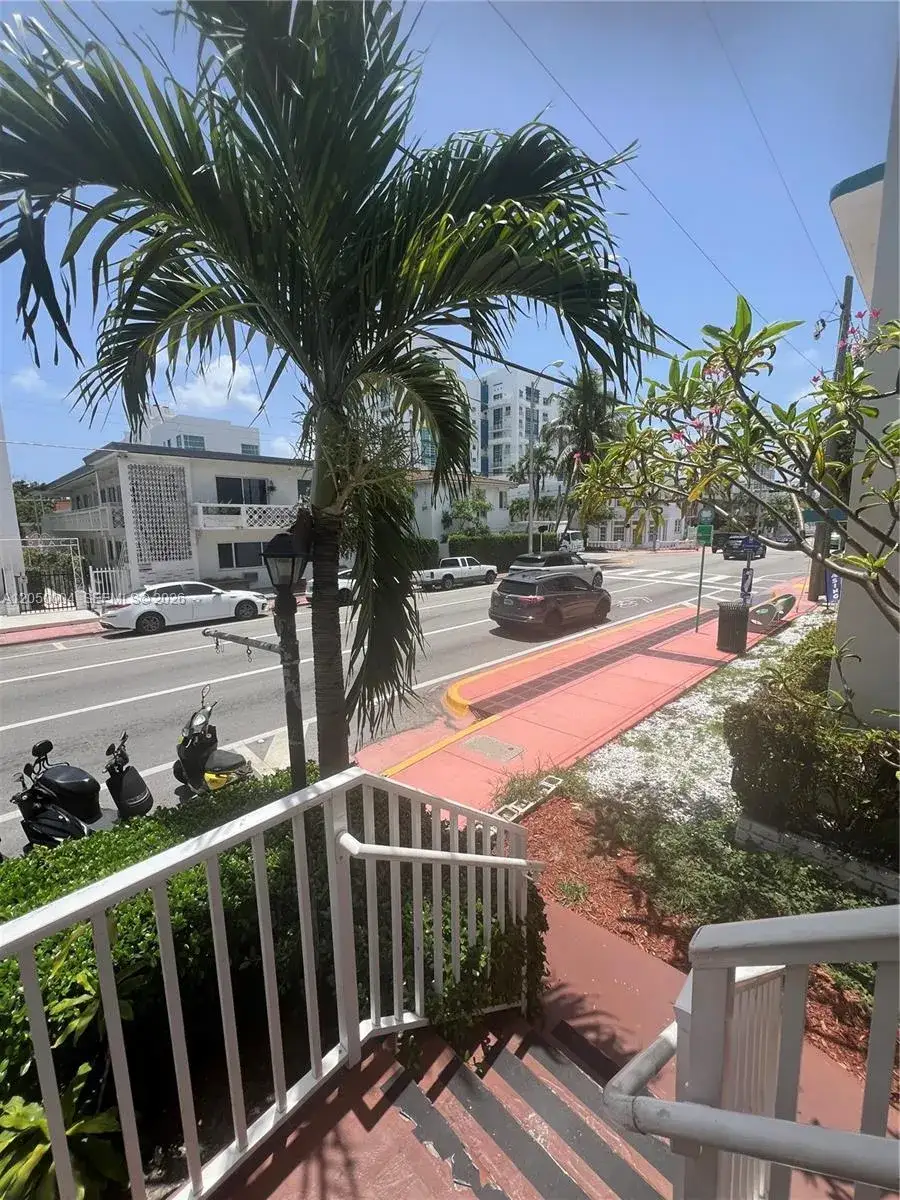 1 bath Residential Lease for rent at 7720 Harding Ave # 9, Miami Beach FL 33141