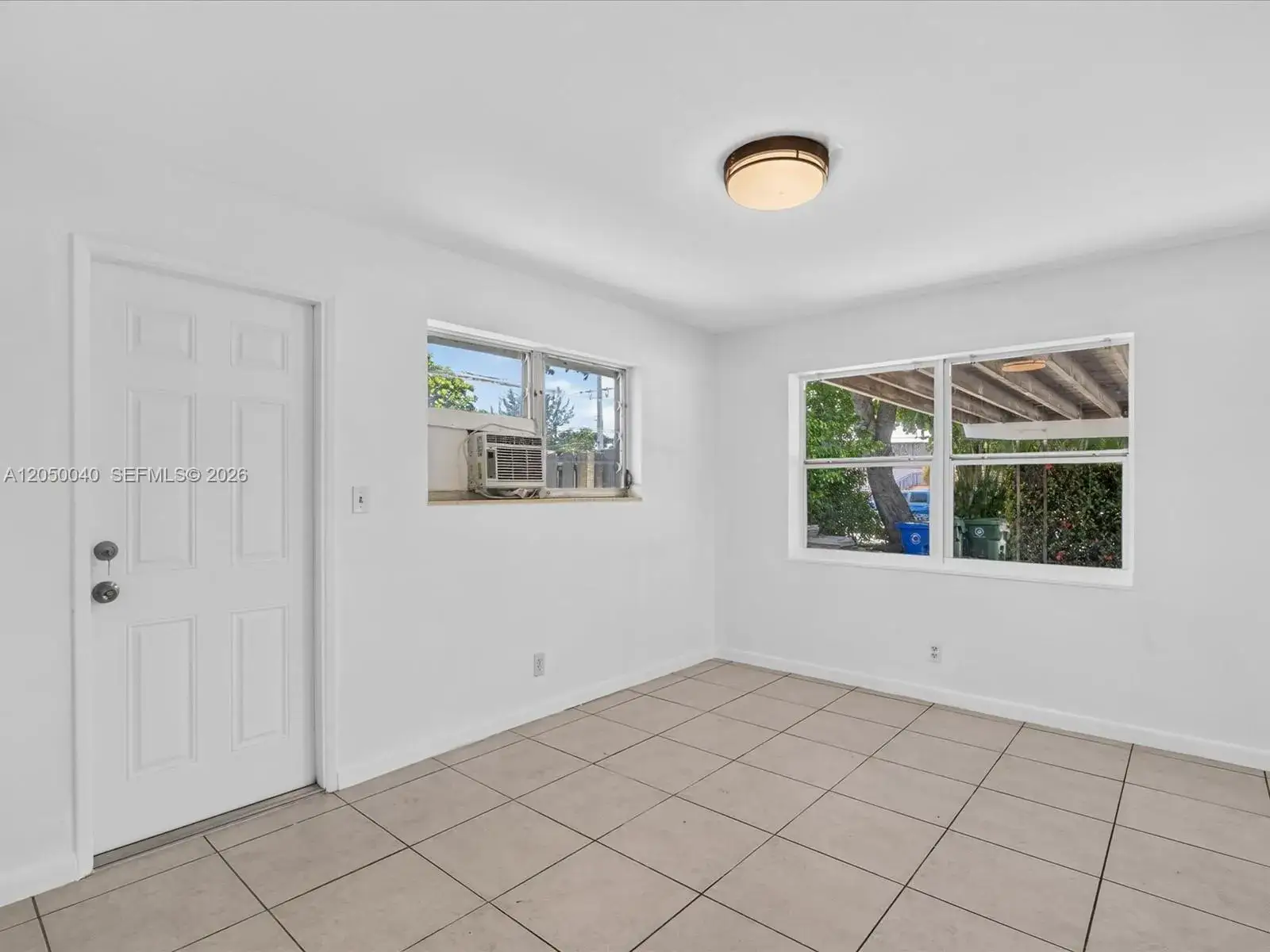 2 bedroom 2 bath Residential Lease for rent at 2513 NE 33rd Ave # 2, Fort Lauderdale FL 33305