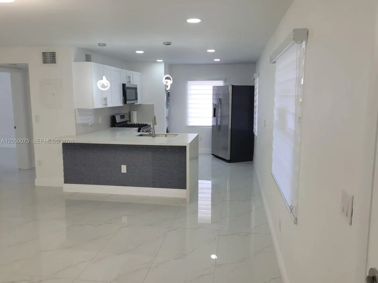 2 bedroom 2 bath Residential Lease for rent at 3831 SW 79th Ave # 3831, Miami FL 33155