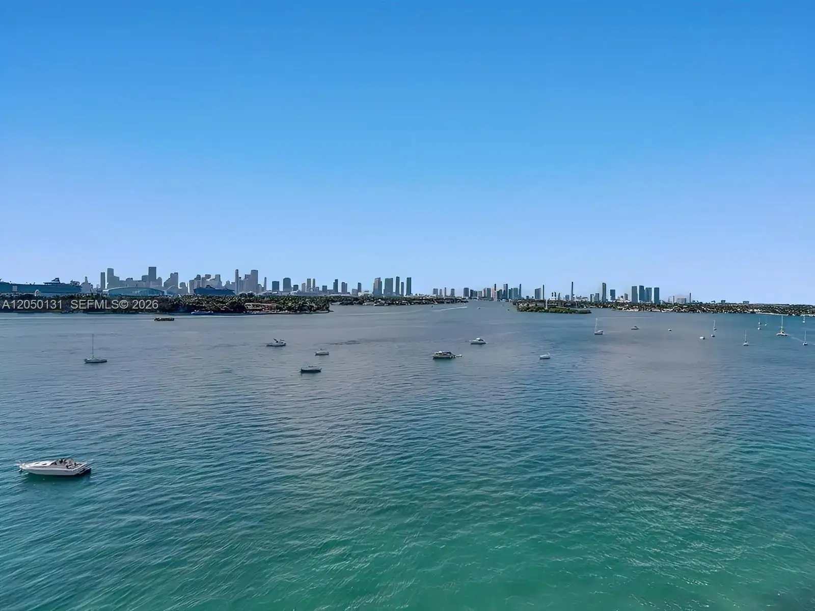1 bedroom 1 bath Residential for sale at 1100 West  Ave # 1024, Miami Beach FL 33139