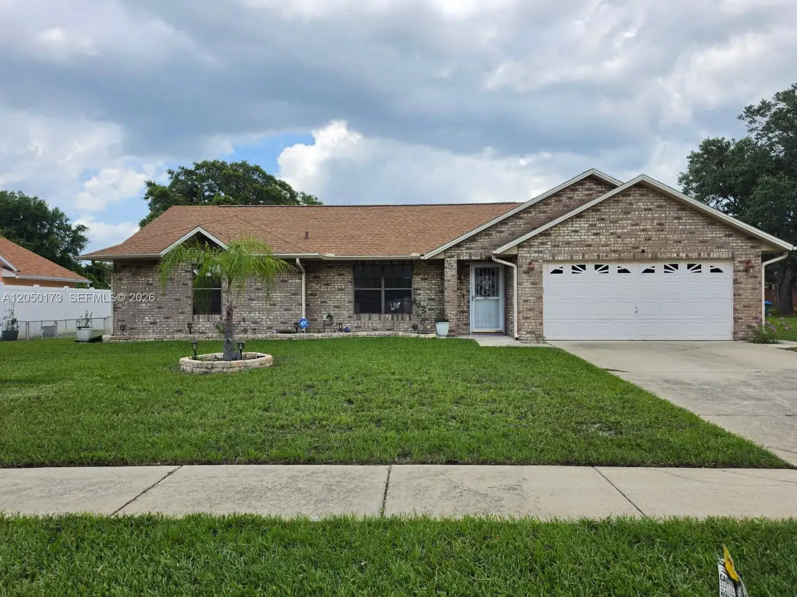 3 bedroom 2 bath Residential for sale at 2824 SUNSET RIDGE ST, Deltona FL 32725