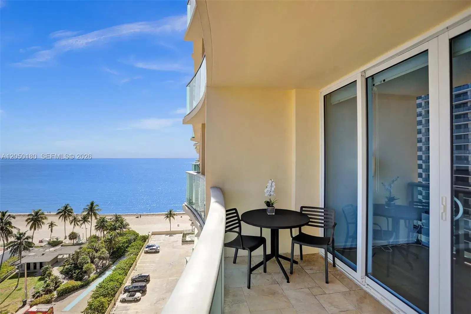 1 bedroom 1 bath Residential Lease for rent at 2501 S Ocean Dr, Hollywood FL 33019