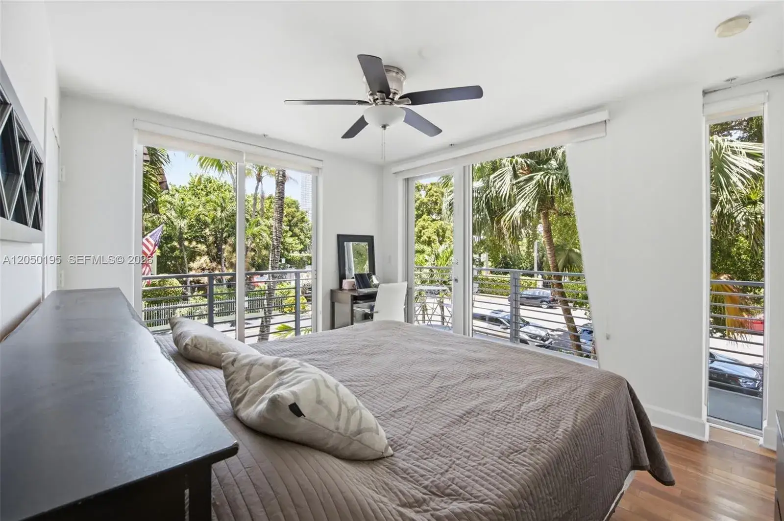 2 bedroom 2 bath Residential Lease for rent at 945 Michigan Ave # 3, Miami Beach FL 33139