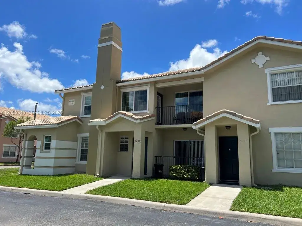2 bedroom 2 bath Residential Lease for rent at 2006 Belmont Ln # 0, North Lauderdale FL 33068