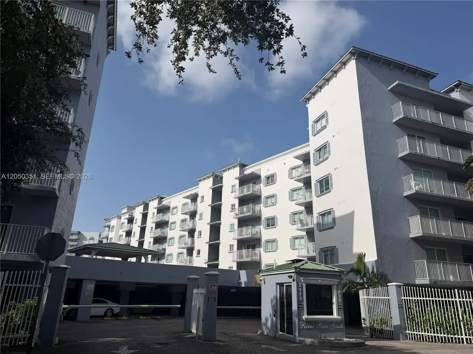 2 bedroom 2 bath Residential Lease for rent at 2415 NW 16th St Rd # 1, Miami FL 33125