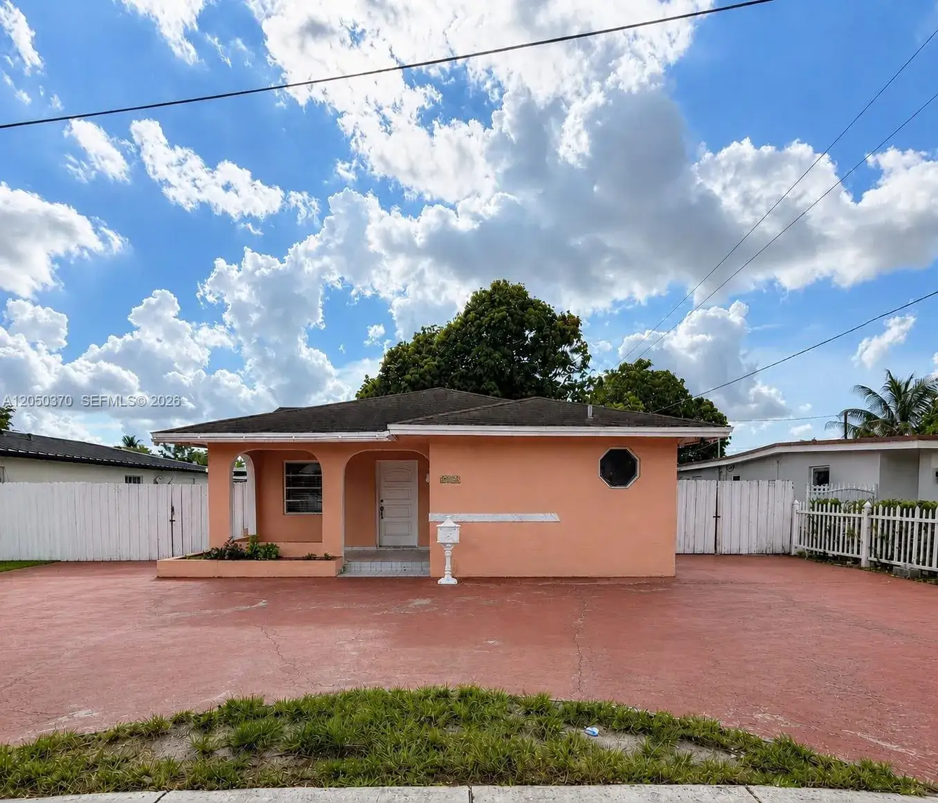 3 bedroom 3 bath Residential for sale at 6161 E 4th Ave, Hialeah FL 33013