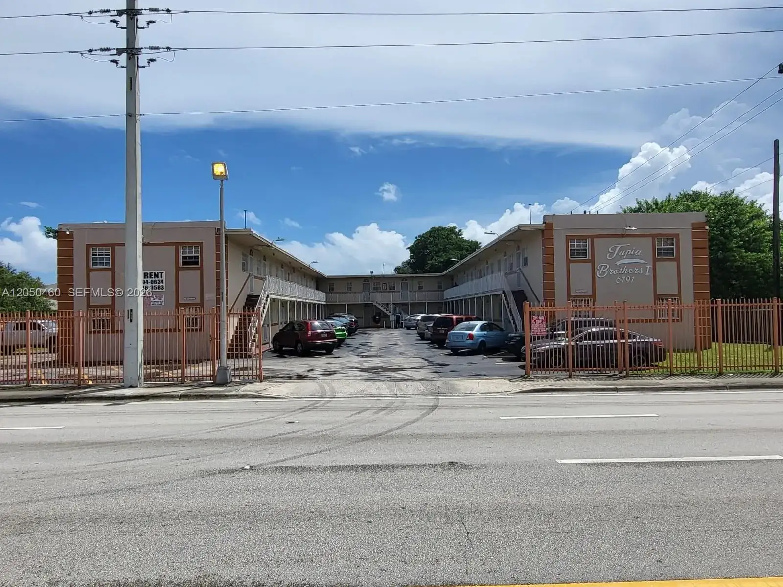 1 bedroom 1 bath Residential Lease for rent at 6791 NW 22nd Ave # 9, Miami FL 33147