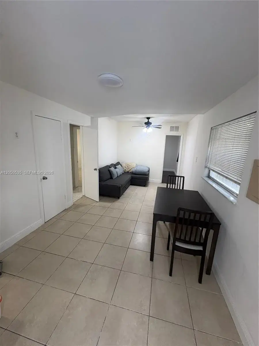 2 bedroom 1 bath Residential Lease for rent at 812 SW SW 19 Ave, Miami FL 33135