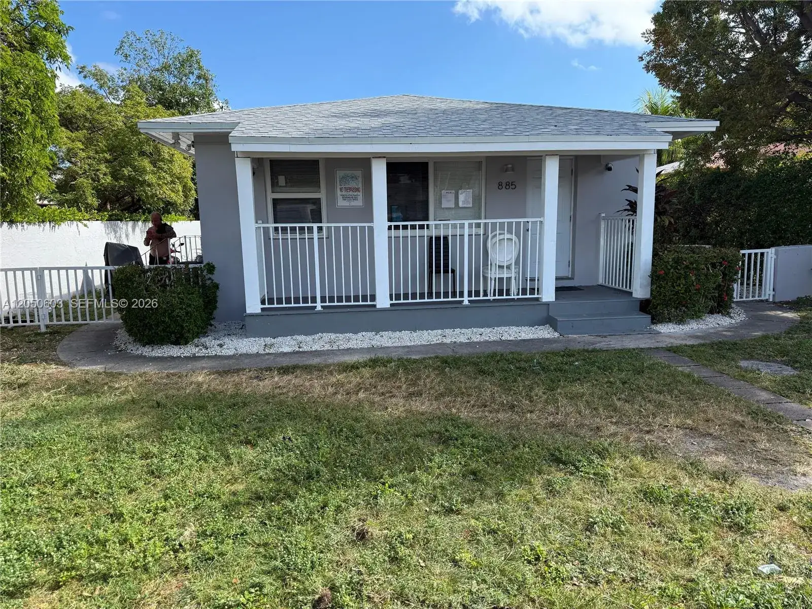 1 bedroom 1 bath Residential Lease for rent at 885 SW 29th Ave # 3, Miami FL 33135