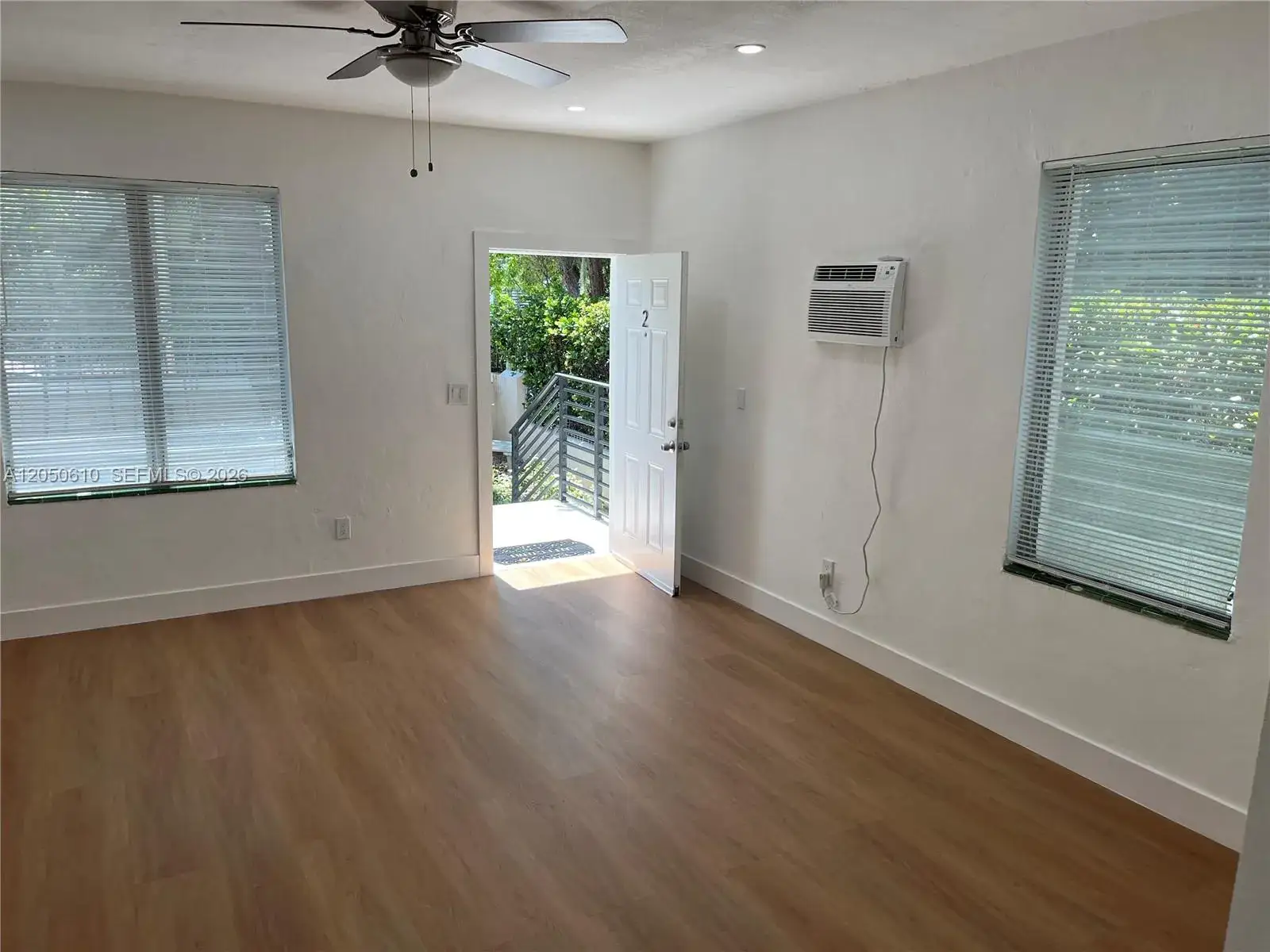 1 bedroom 1 bath Residential Lease for rent at 740 Michigan Ave # 2, Miami Beach FL 33139