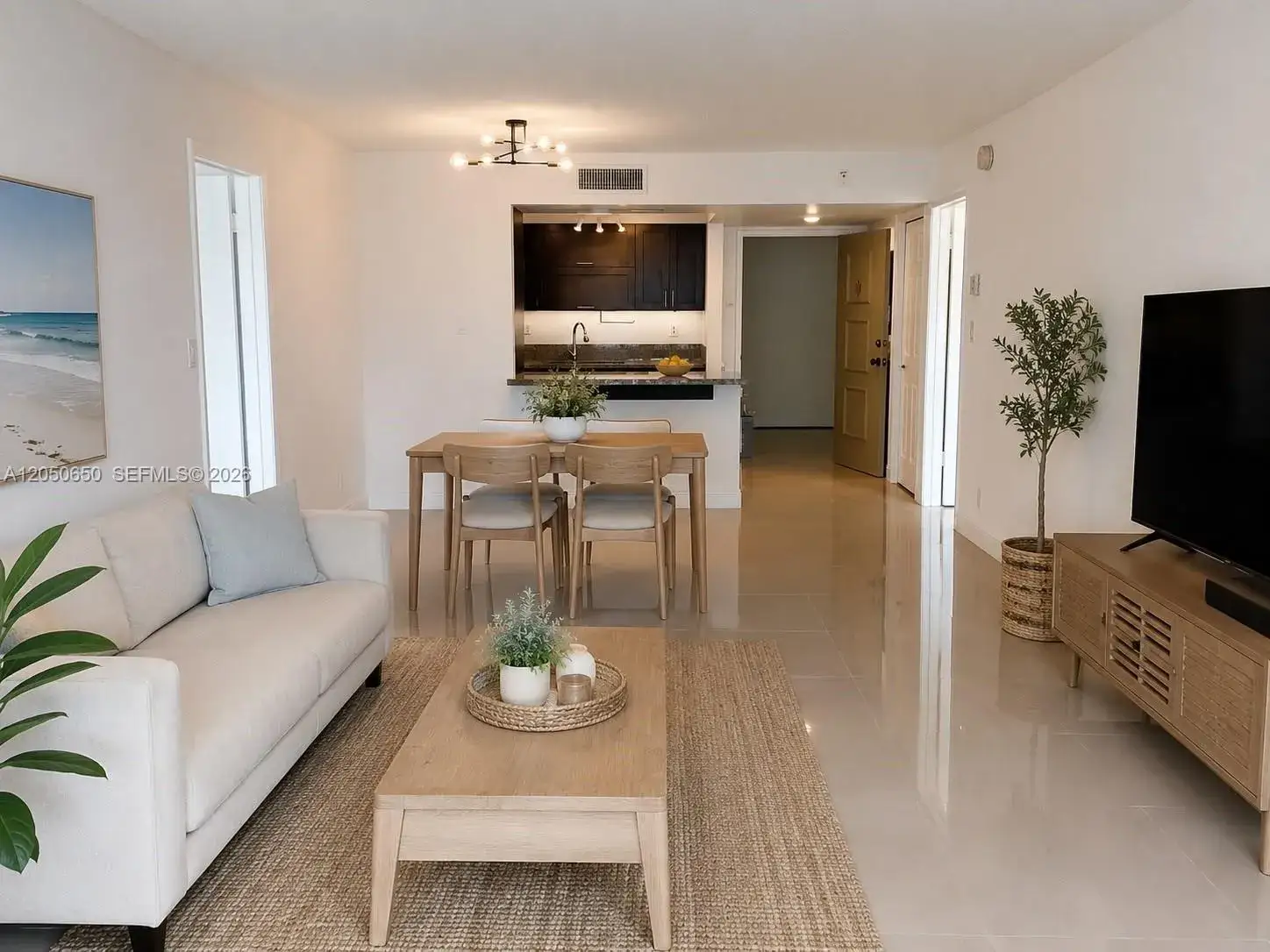 2 bedroom 2 bath Residential Lease for rent at 100 Lakeview Dr # 316, Weston FL 33326