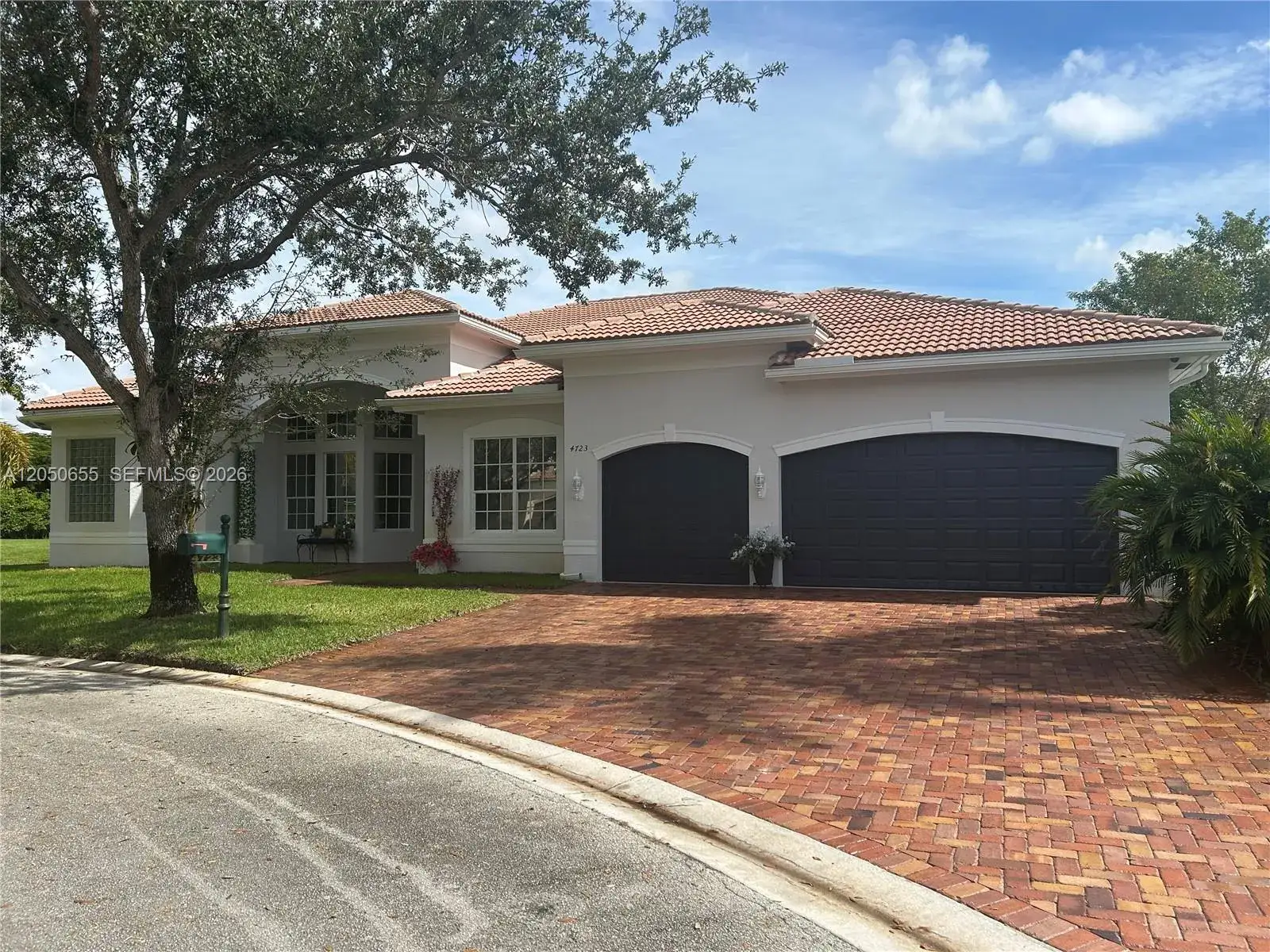 4723 SW 195th Way, Miramar FL 33029