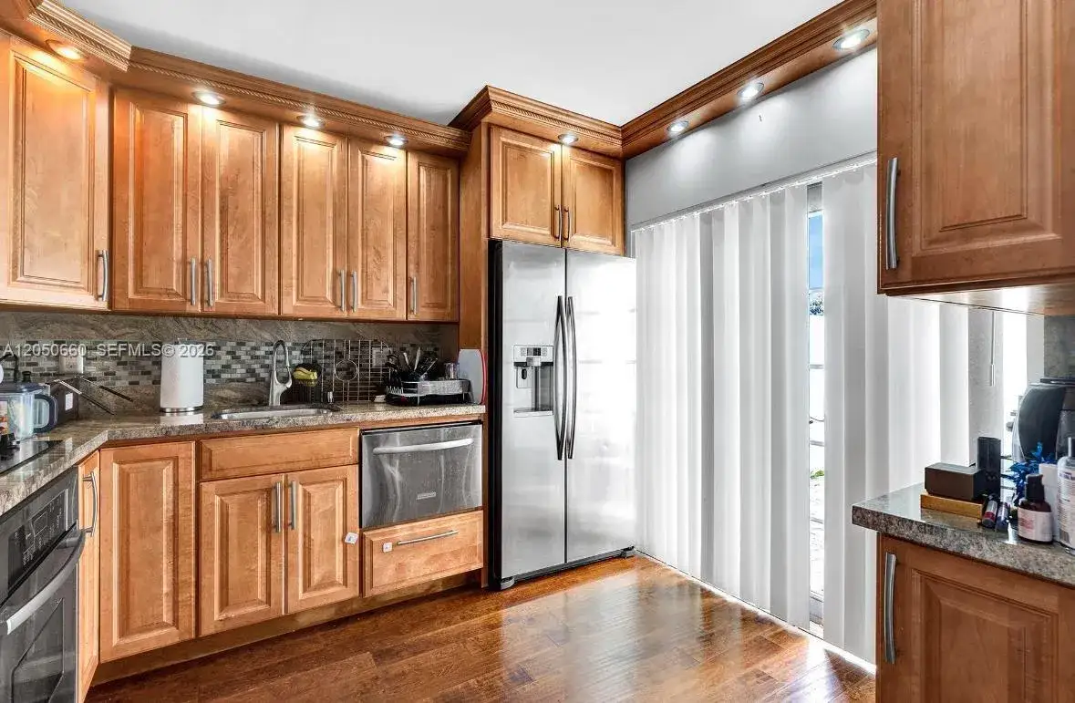 2 bedroom 2 bath Residential for sale at 9234 SW 5th St # B, Boca Raton FL 33428
