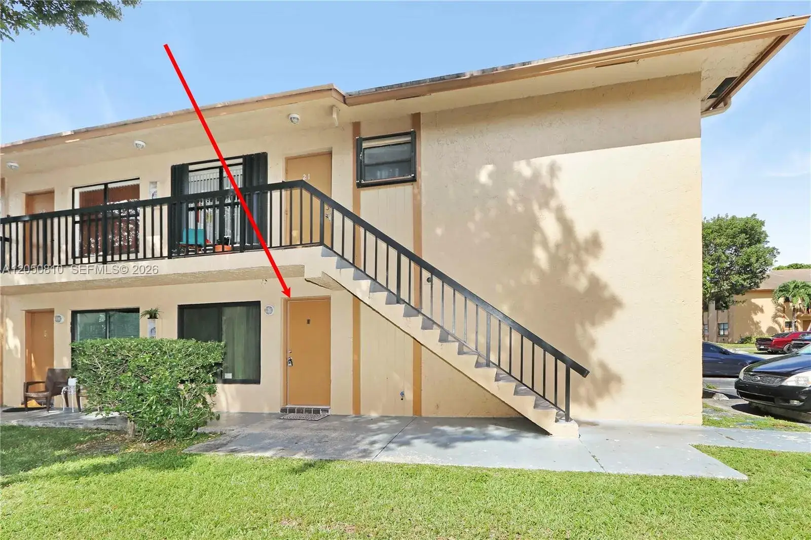 2 bedroom 2 bath Residential Lease for rent at 2530 W 67th Pl # 29, Hialeah FL 33016
