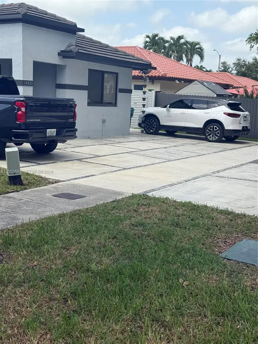 3 bedroom 2 bath Residential for sale at 14480 SW 112th St, Miami FL 33186
