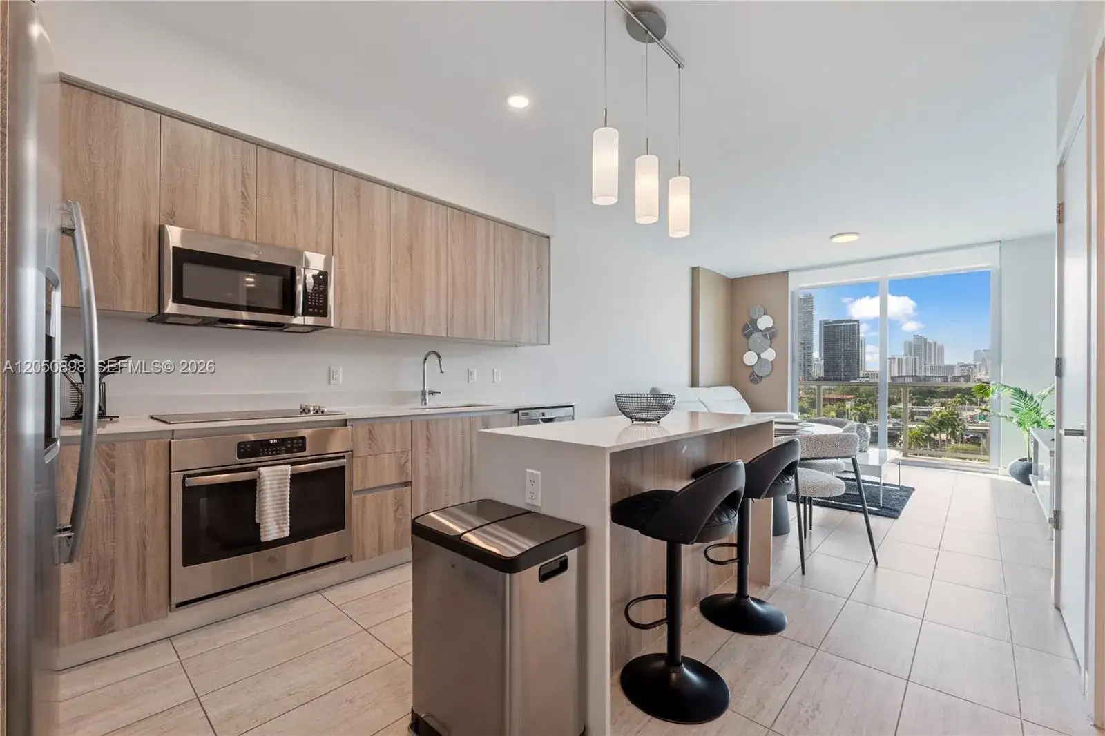 1 bedroom 1 bath Residential Lease for rent at 3900 Biscayne Blvd # 708, Miami FL 33137