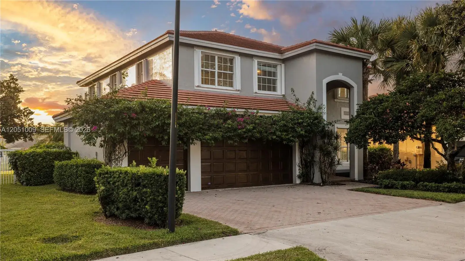 5 bedroom 3 bath Residential for sale at 4303 Diamond Row, Weston FL 33331