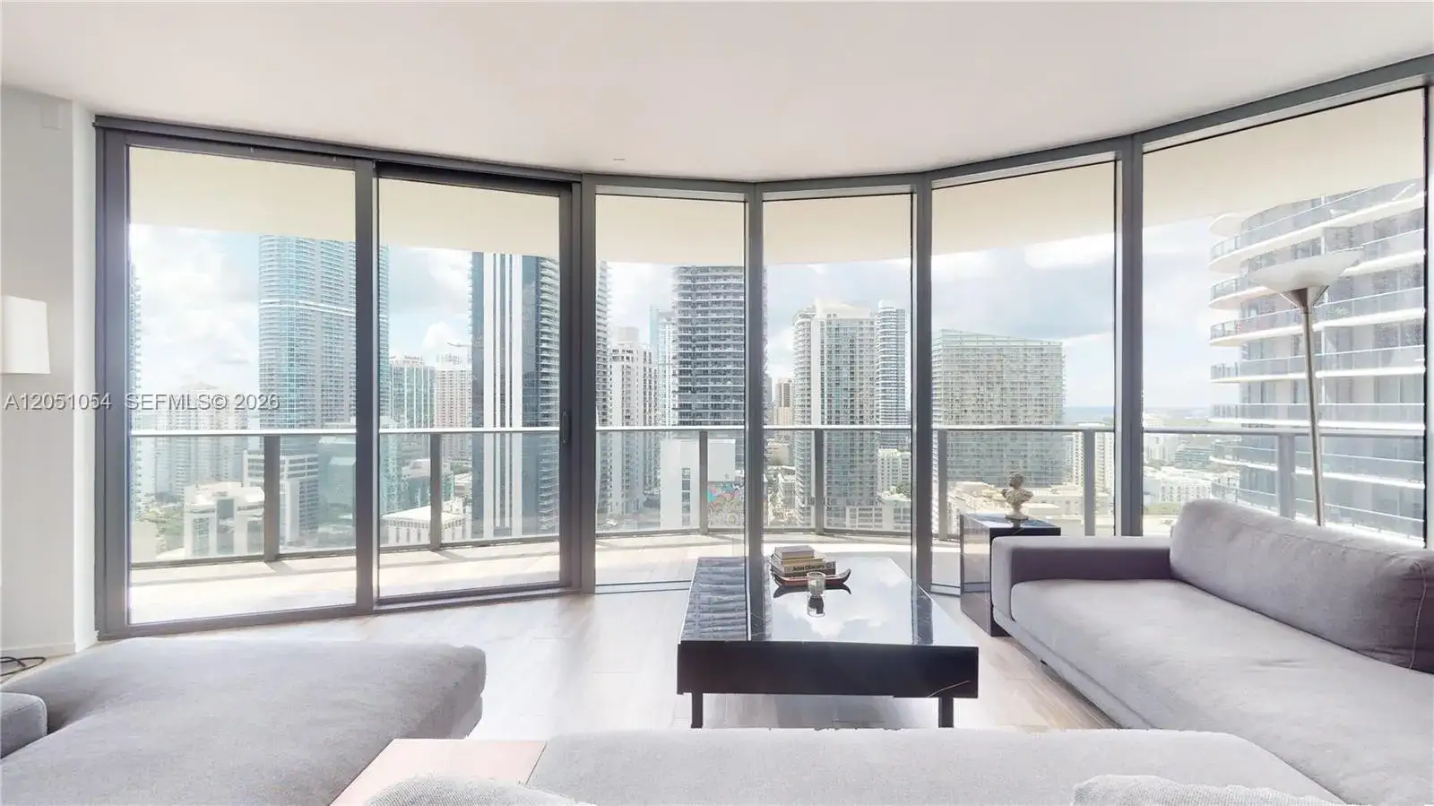 3 bedroom 4 bath Residential Lease for rent at 801 S Miami Ave # 2601, Miami FL 33130