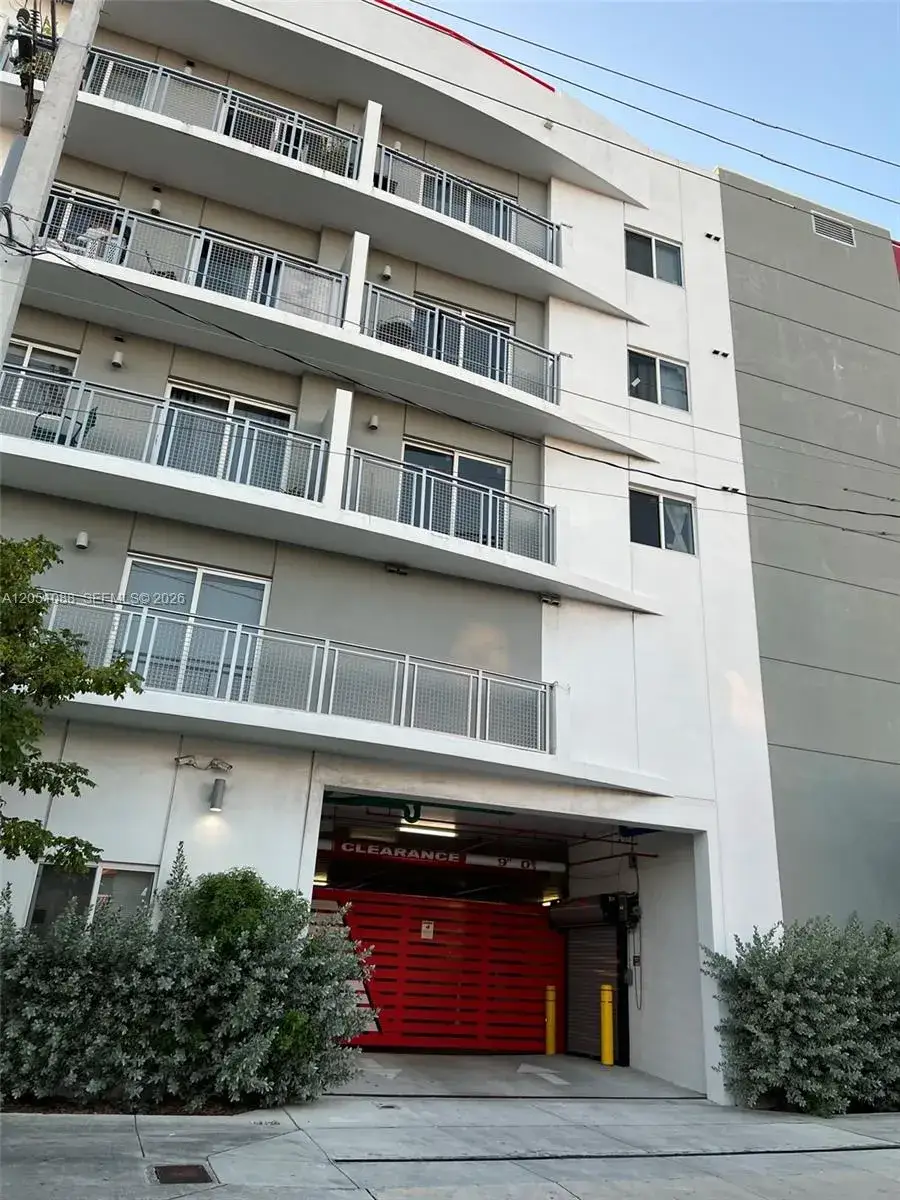 2 bedroom 2 bath Residential Lease for rent at 2300 NW 7th Street # 304, Miami FL 33125