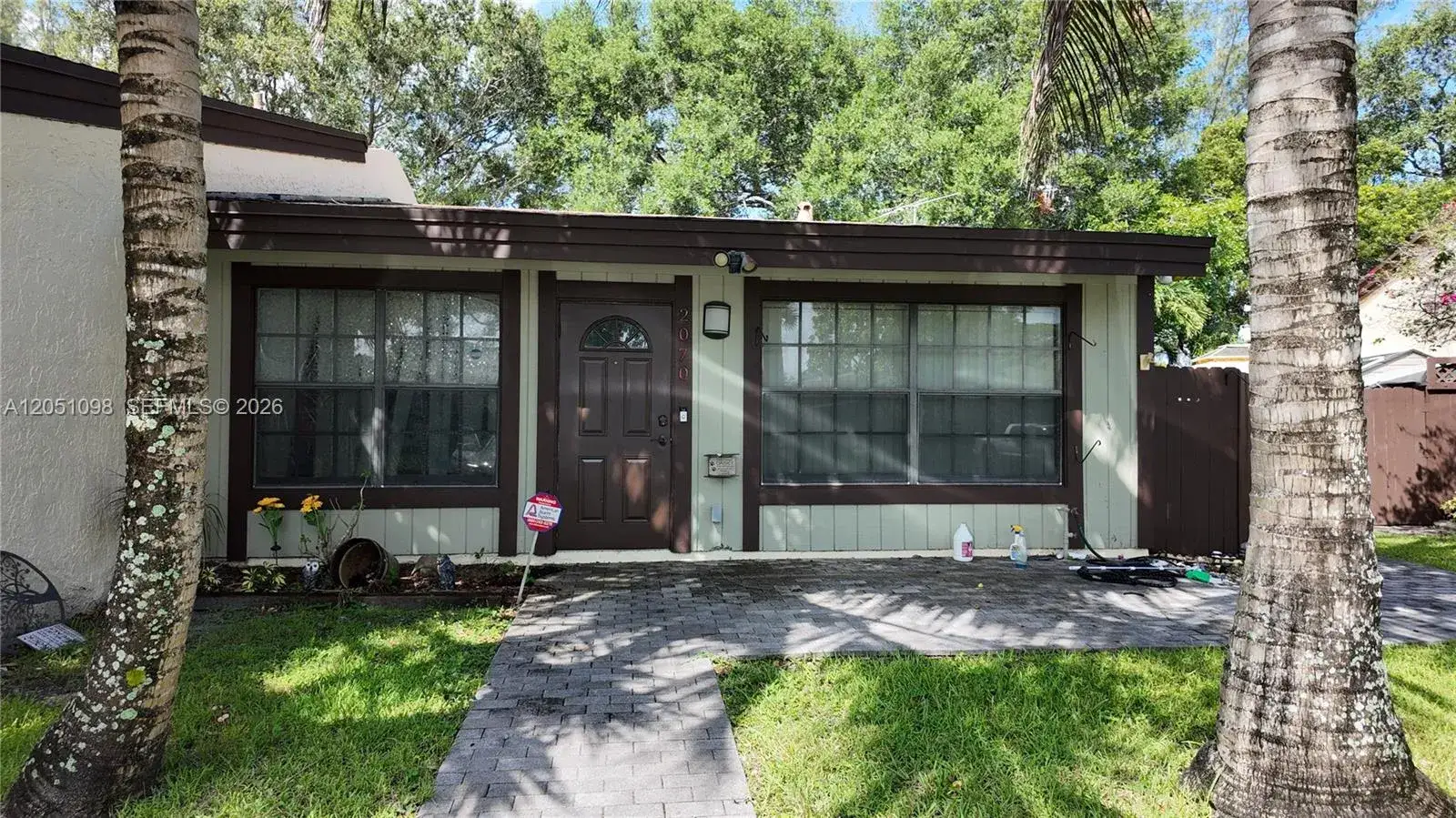 2070 Sweet Gum Ave, Pembroke Pines FL 33026