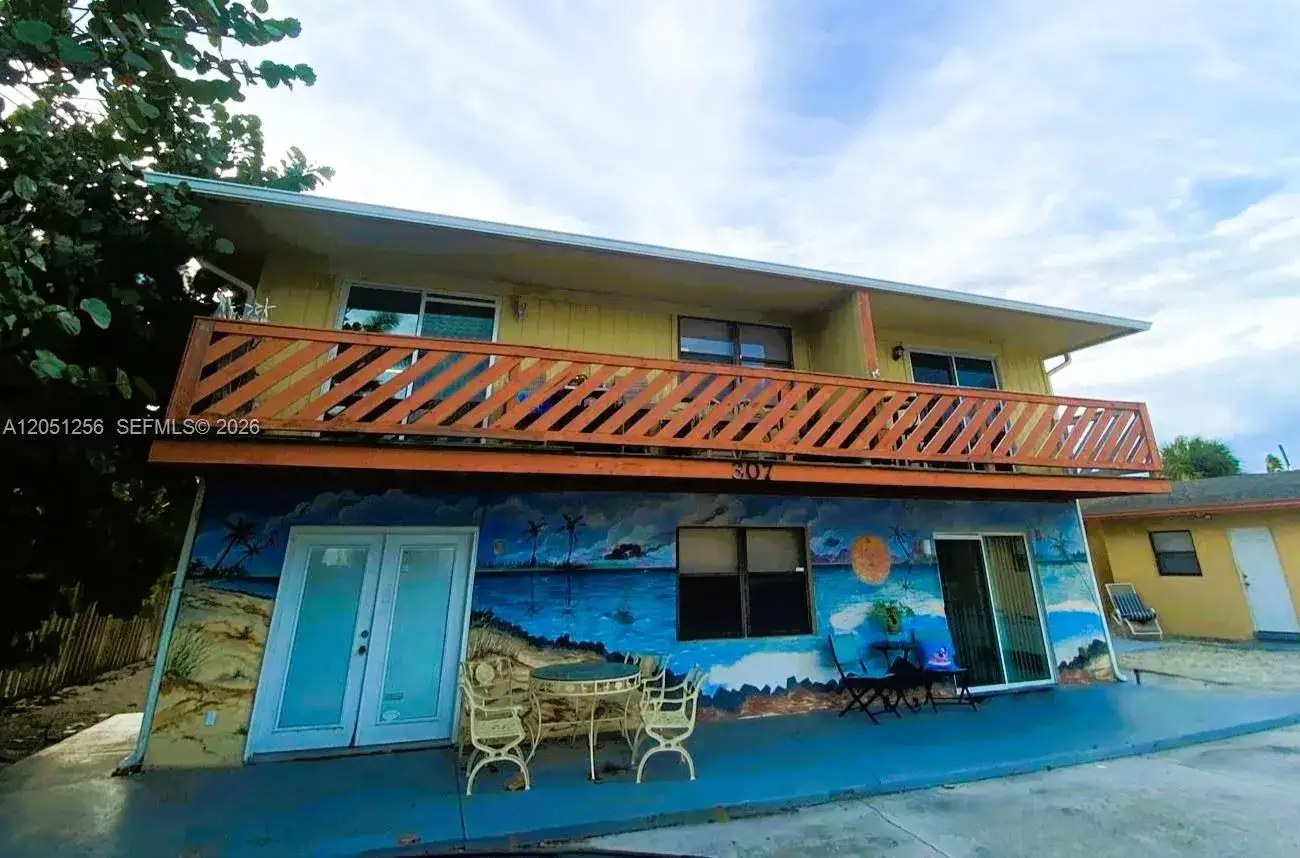 2 bedroom 1 bath Residential Lease for rent at 307 S Ocean Dr # B, Fort Pierce FL 34949