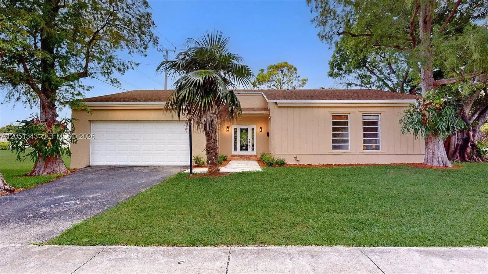 3 bedroom 2 bath Residential Lease for rent at 10251 SW 80th St # 0, Miami FL 33173