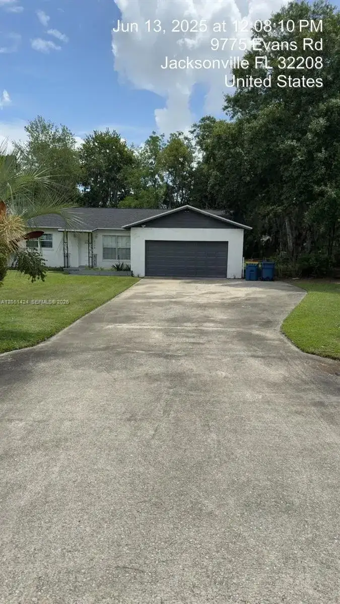 3 bedroom 2 bath Residential for sale at 9775 Evans, Jacksonville FL 32208