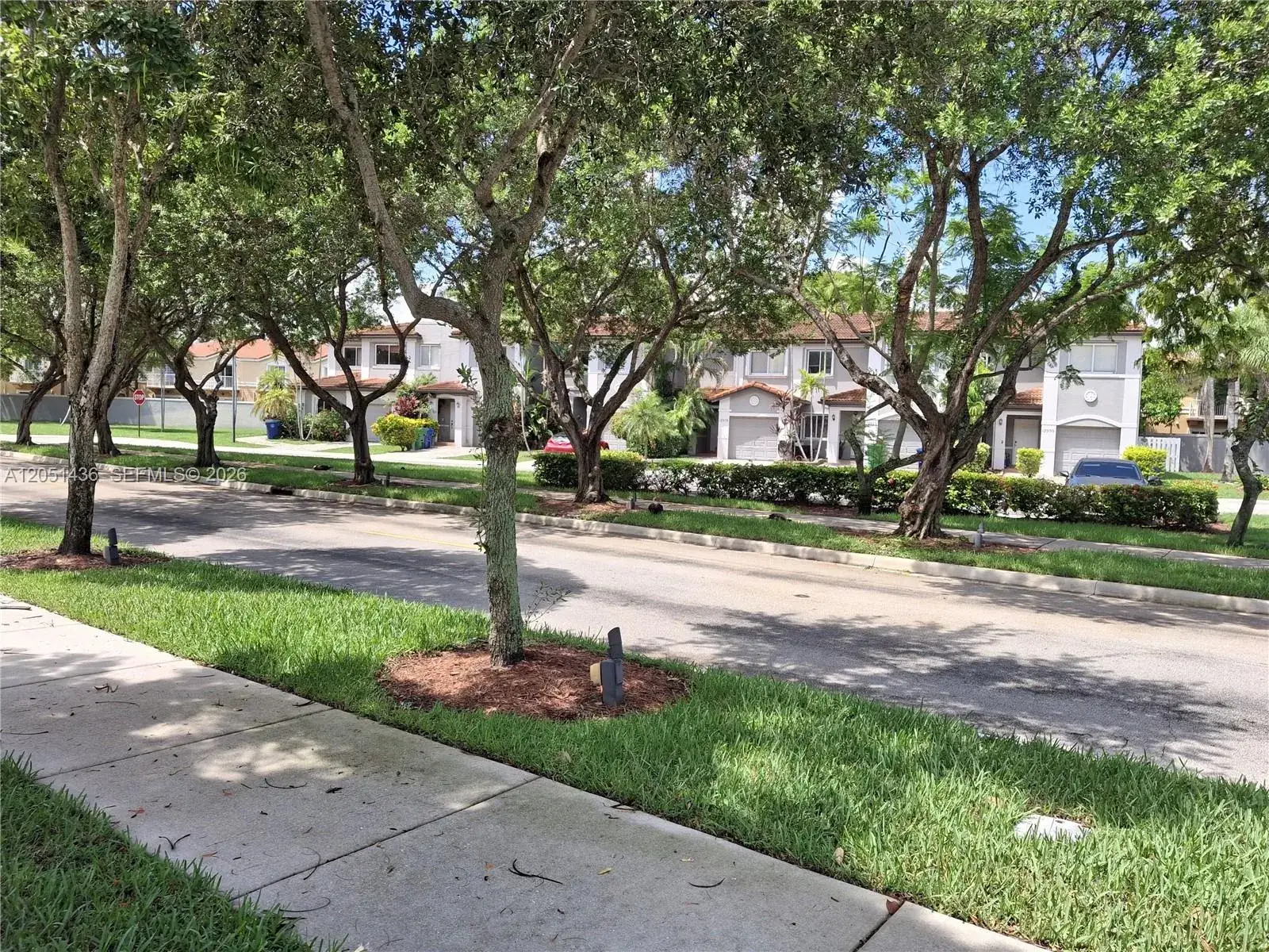 3 bedroom 2 bath Residential for sale at 12628 SW 28th Ct, Miramar FL 33027