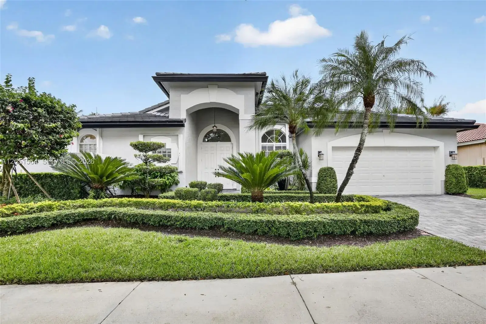 6 bedroom 3 bath Residential for sale at 1164 Ginger Circle, Weston FL 33326