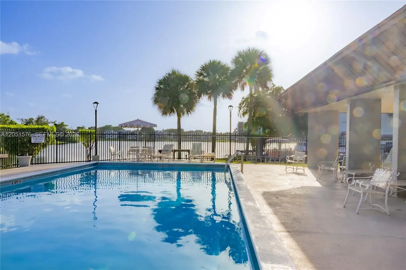 2 bedroom 2 bath Residential for sale at 10000 NW 9th St Cir # 21, Miami FL 33172
