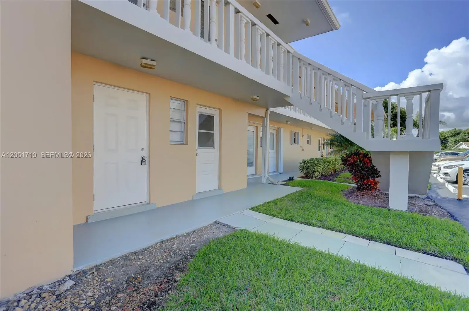 2 bedroom 2 bath Residential for sale at 2212 NE 1st Way # 101, Boynton Beach FL 33435