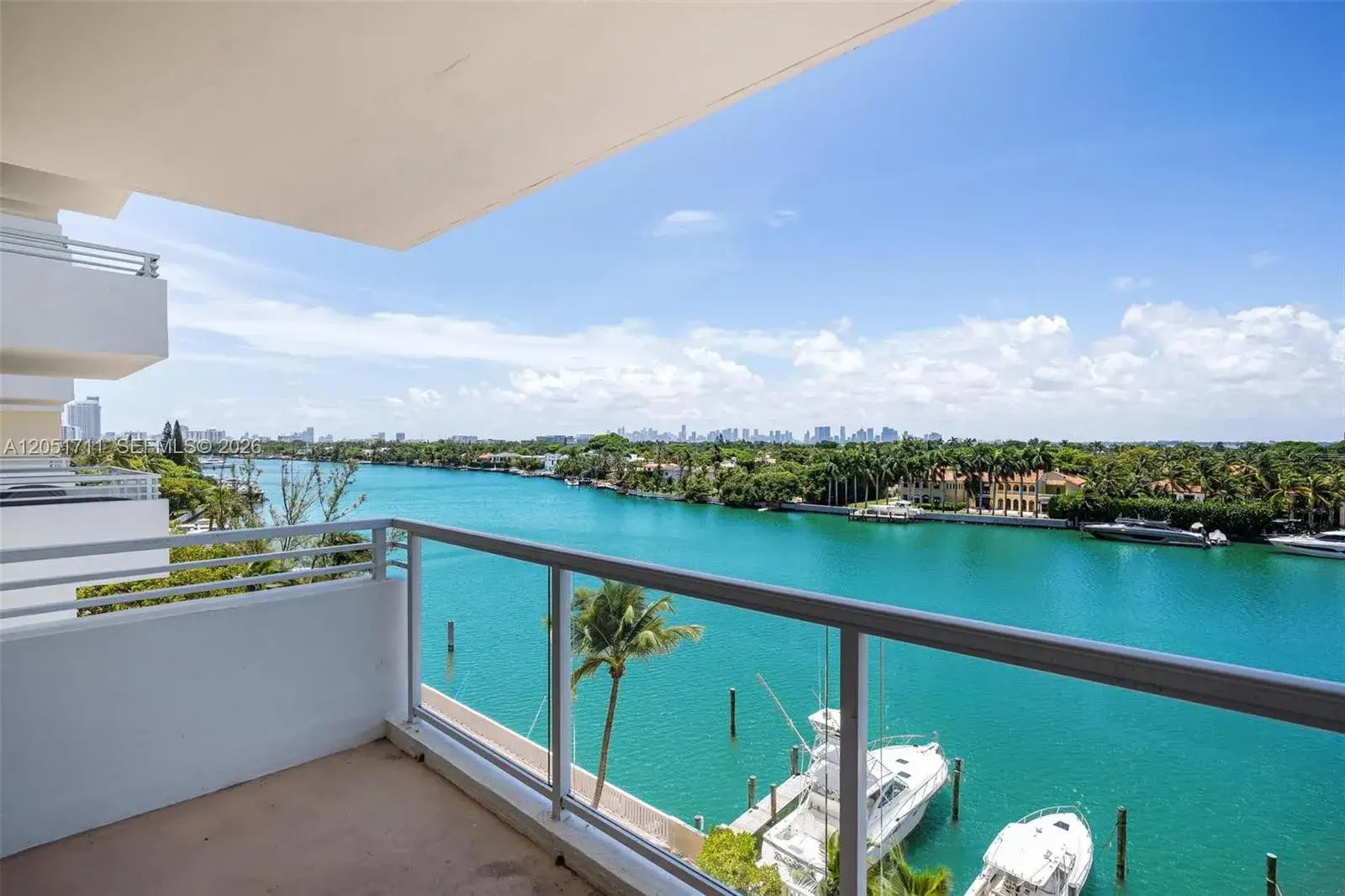 2 bedroom 2 bath Residential for sale at 5600 Collins Ave # 7J, Miami Beach FL 33140