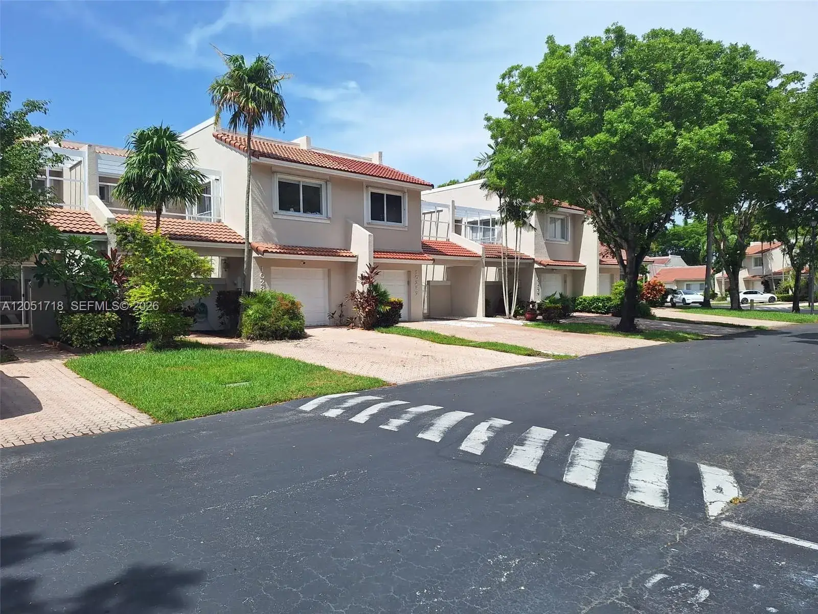 3 bedroom 2 bath Residential Lease for rent at 10241 NW 52nd Ter # 0, Doral FL 33178