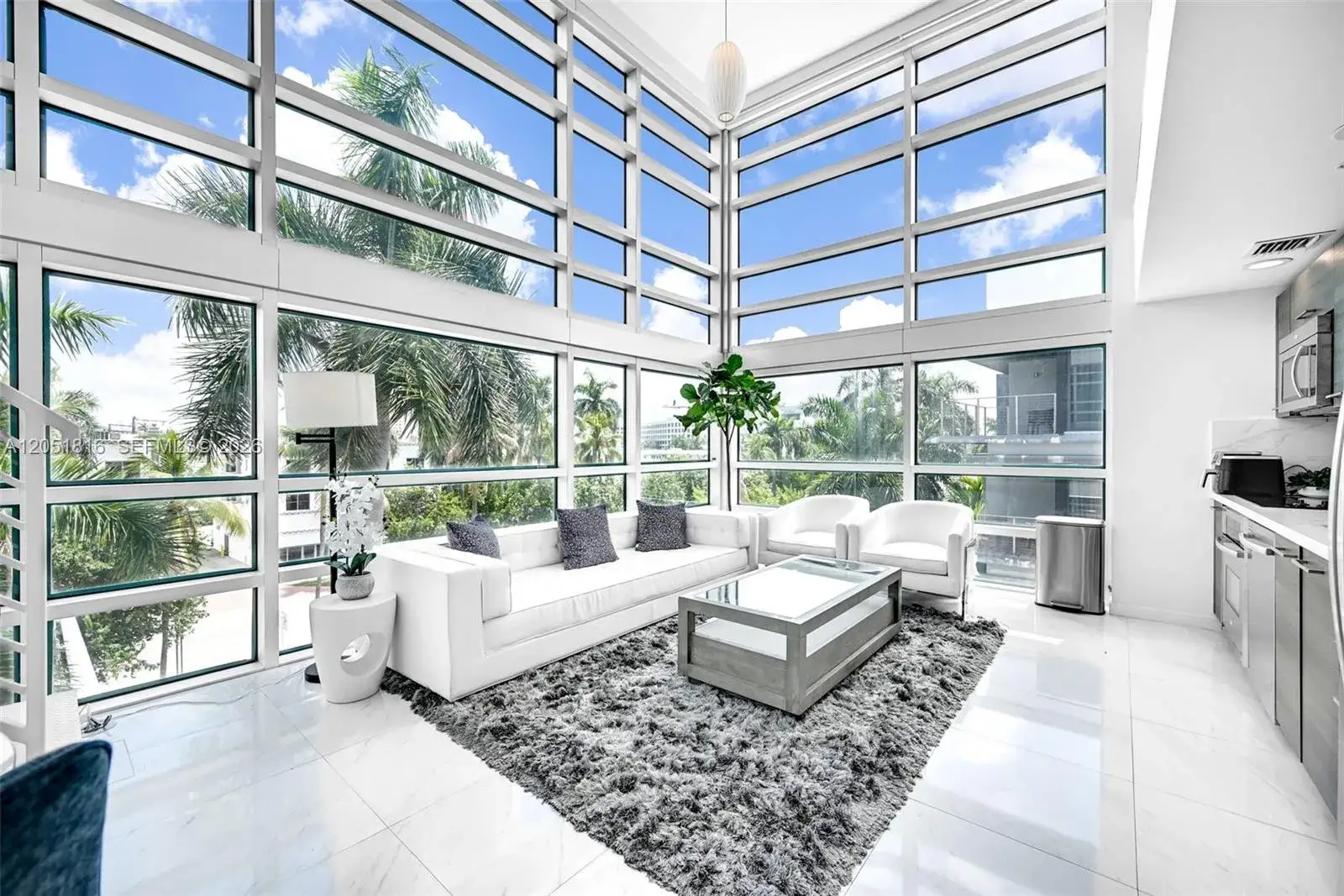 2 bedroom 2 bath Residential for sale at 421 Meridian Ave # 15, Miami Beach FL 33139
