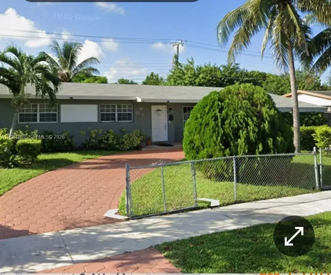 3 bedroom 2 bath Residential for sale at 930 NW 180th Ter, Miami Gardens FL 33169