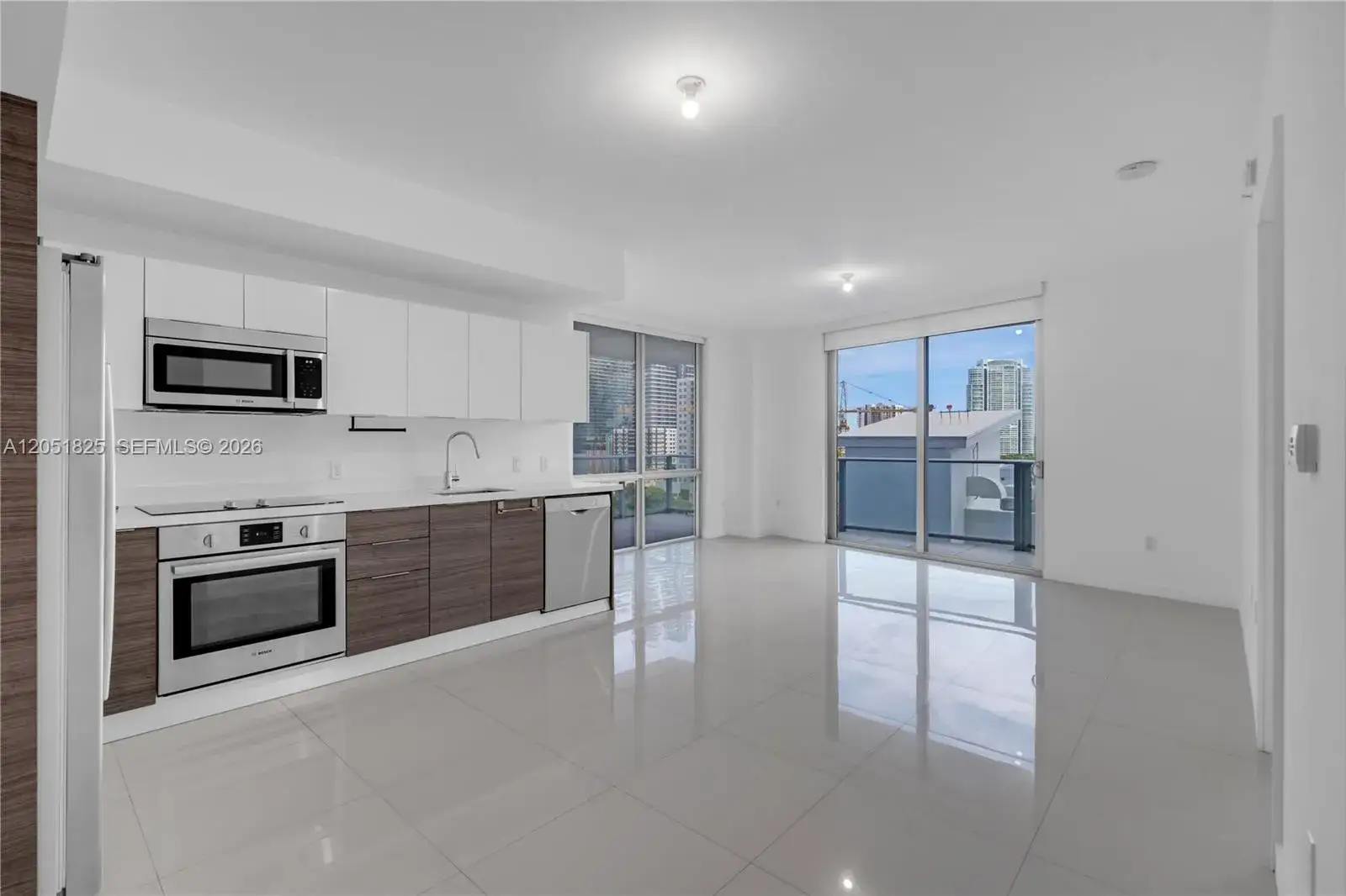 3 bedroom 2 bath Residential Lease for rent at 1010 SW 2nd Ave # 1003, Miami FL 33130