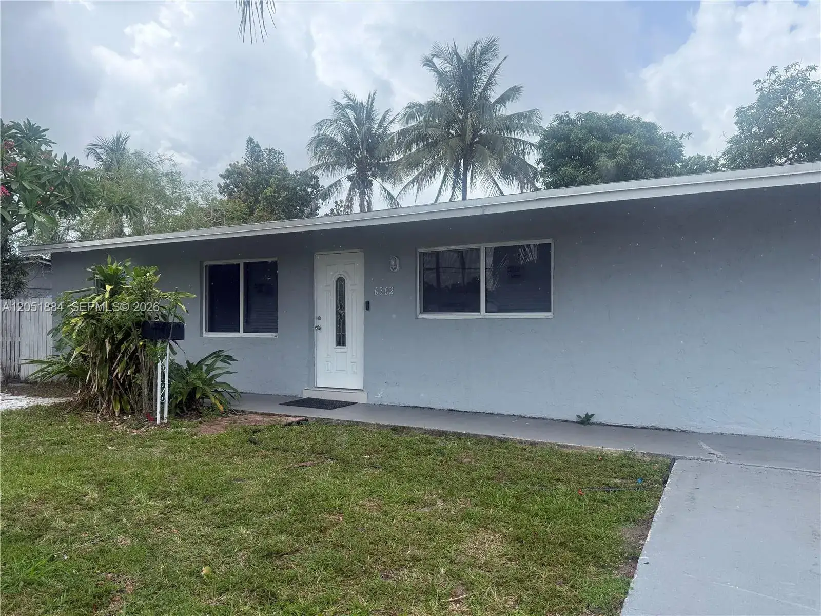 2 bedroom 1 bath Residential Lease for rent at 6362 Southgate Blvd # 2, Margate FL 33068