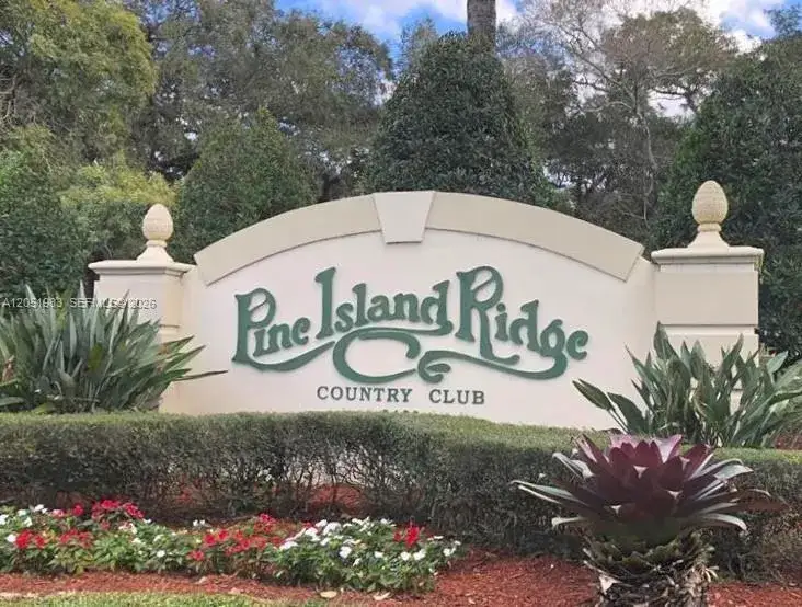 2 bedroom 2 bath Residential Lease for rent at 9461 Evergreen Pl # 303, Davie FL 33324