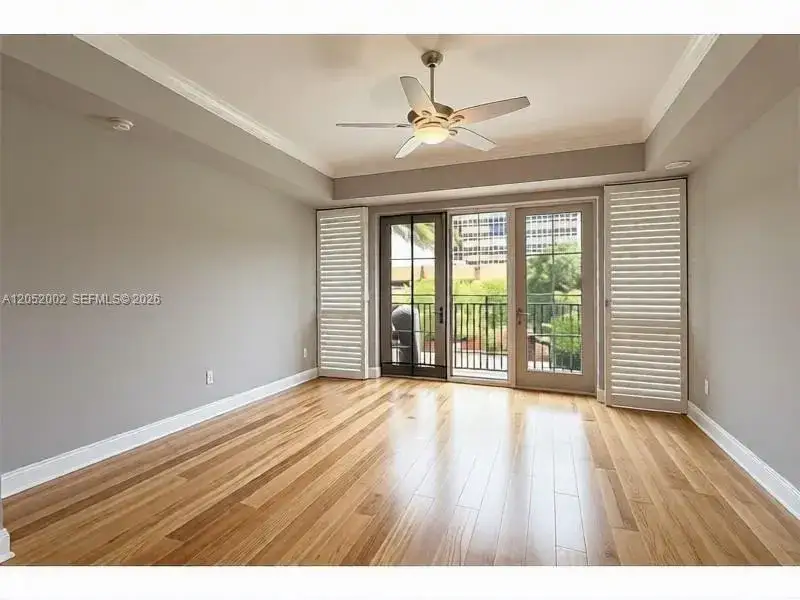 2 bedroom 2 bath Residential Lease for rent at 300 Beach Dr NE # 0, St Petersburg FL 33701