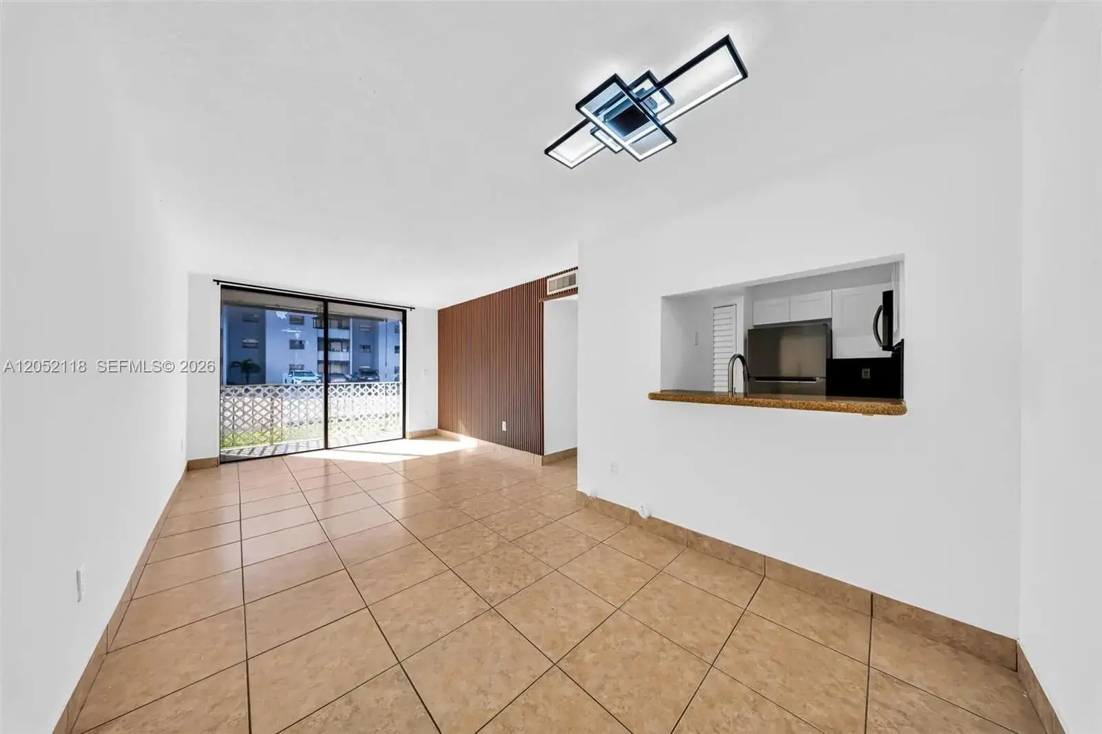 2 bedroom 2 bath Residential Lease for rent at 8145 NW 7th St # 111, Miami FL 33126