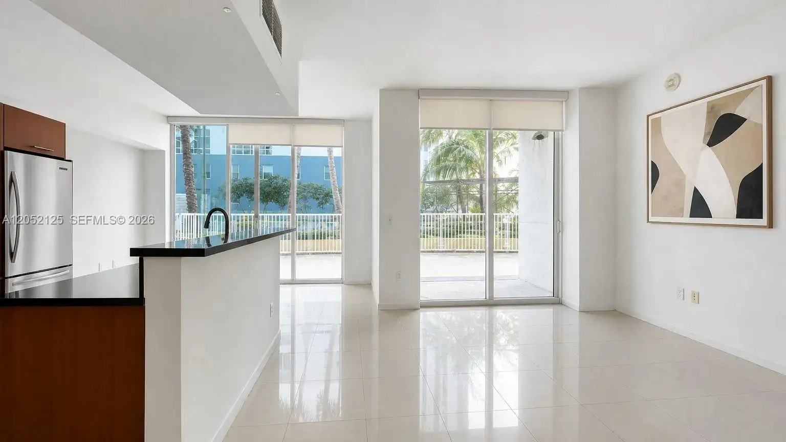 2 bedroom 2 bath Residential Lease for rent at 253 NE 2nd St # 802, Miami FL 33132