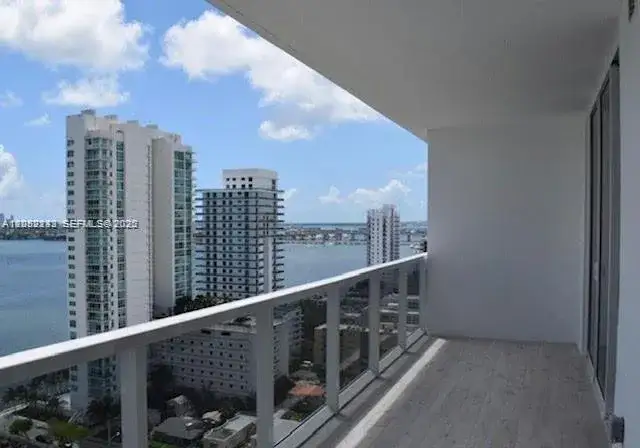 3 bedroom 3 bath Residential Lease for rent at 600 NE 27th St # 2202, Miami FL 33137