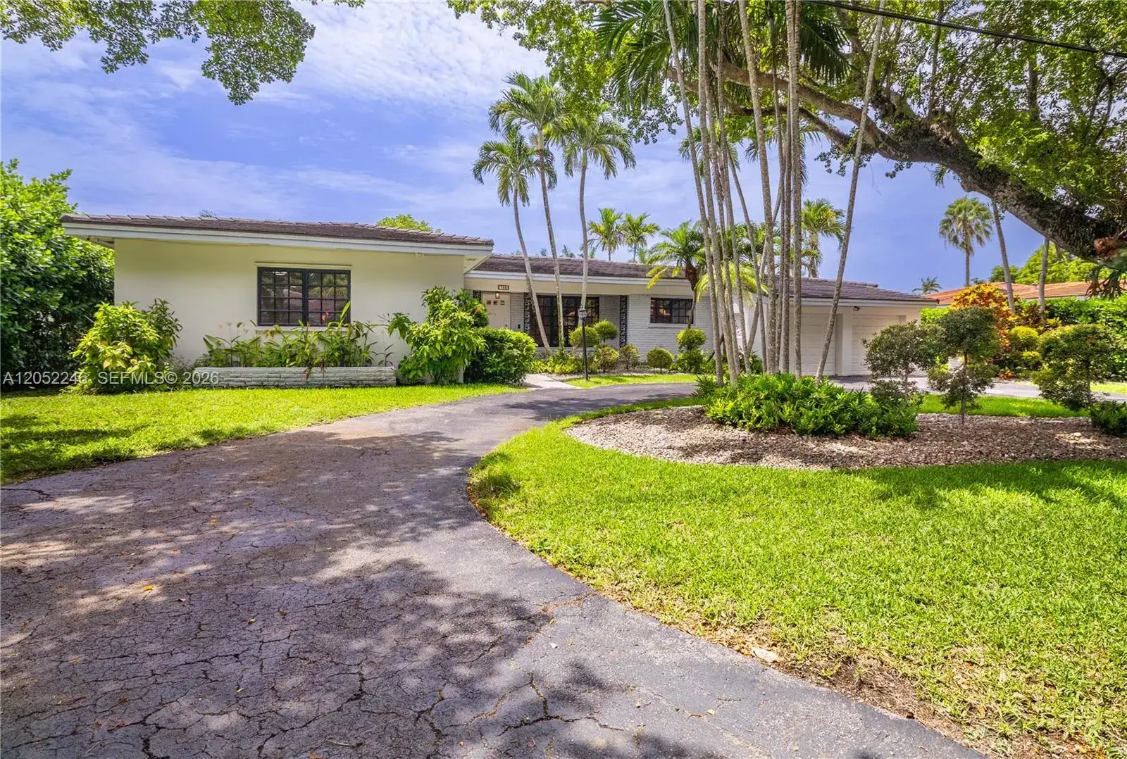 740 Jeronimo Dr, Coral Gables FL 33146