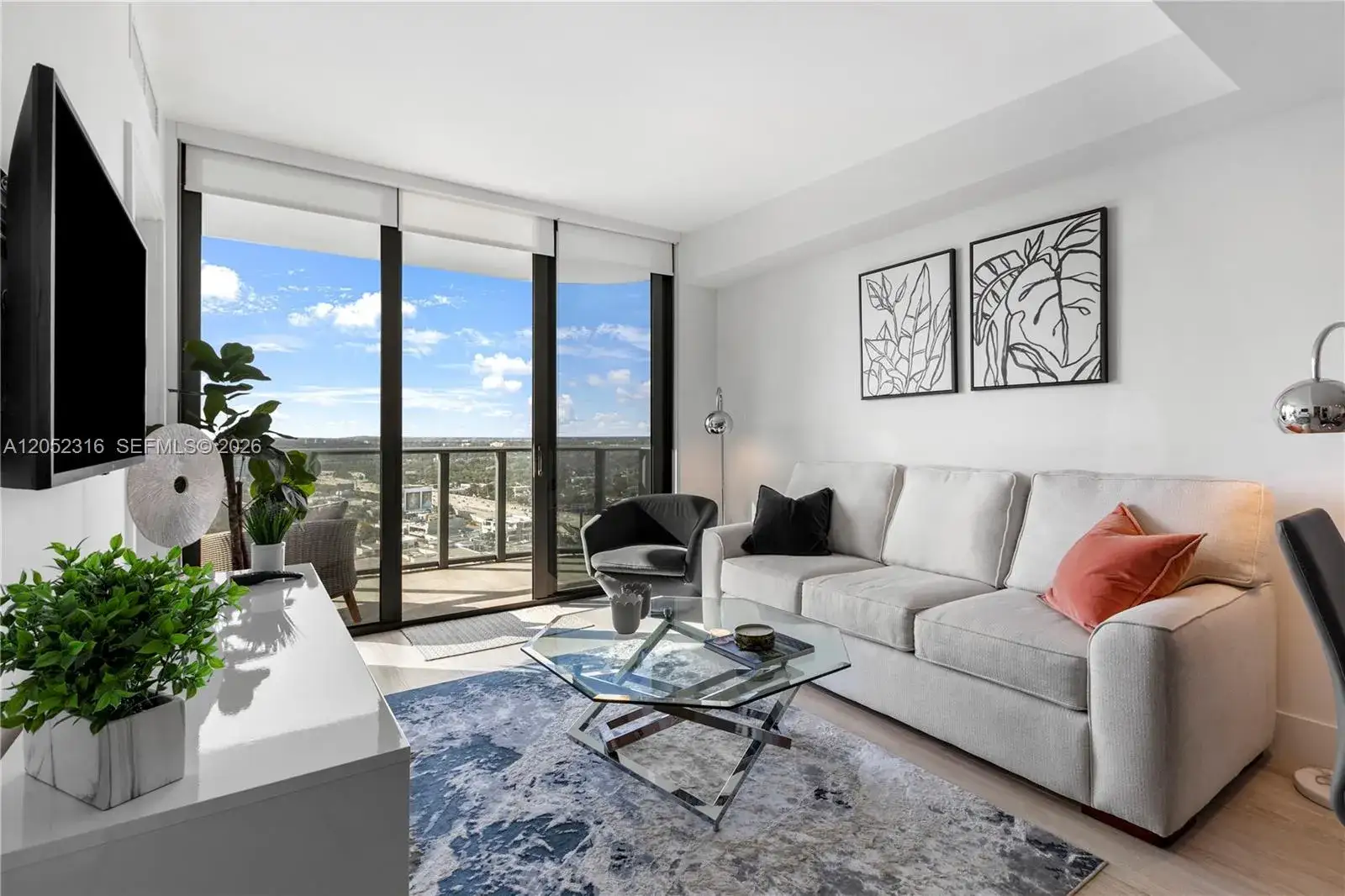 1 bedroom 1 bath Residential Lease for rent at 121 NE 34th St # 2410, Miami FL 33137
