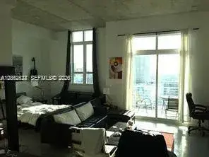 1 bedroom 1 bath Residential Lease for rent at 234 NE 3rd St, Miami FL 33132
