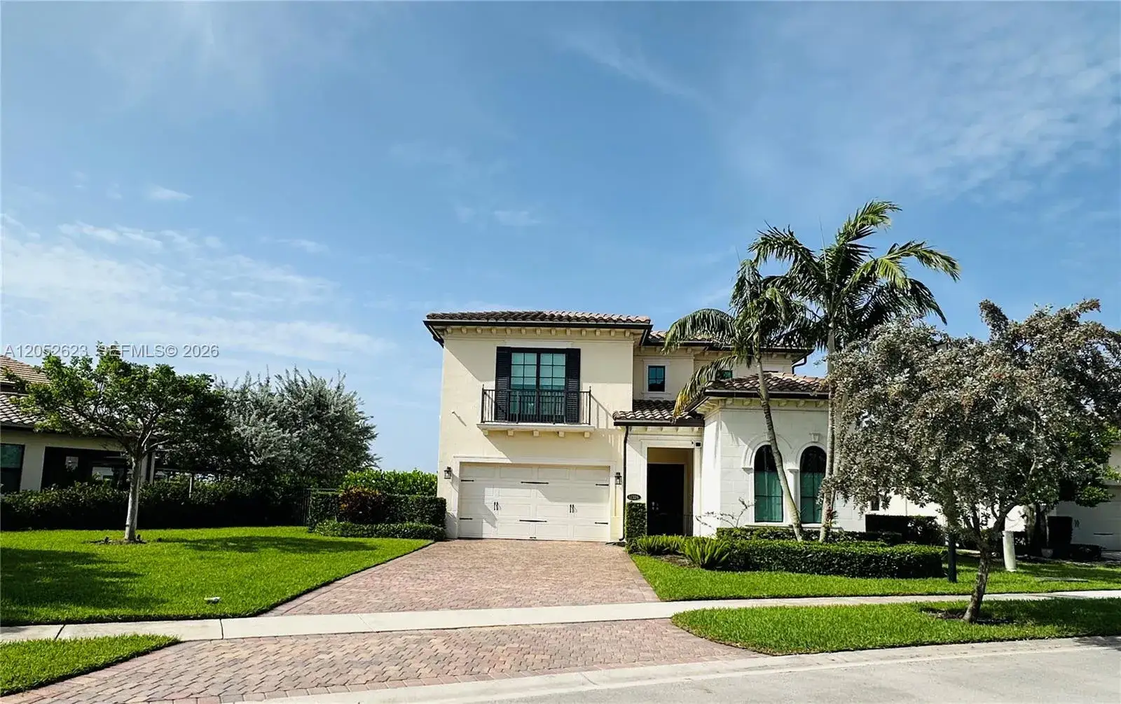 4 bedroom 3 bath Residential for sale at 11326 SW 12th St, Pembroke Pines FL 33025