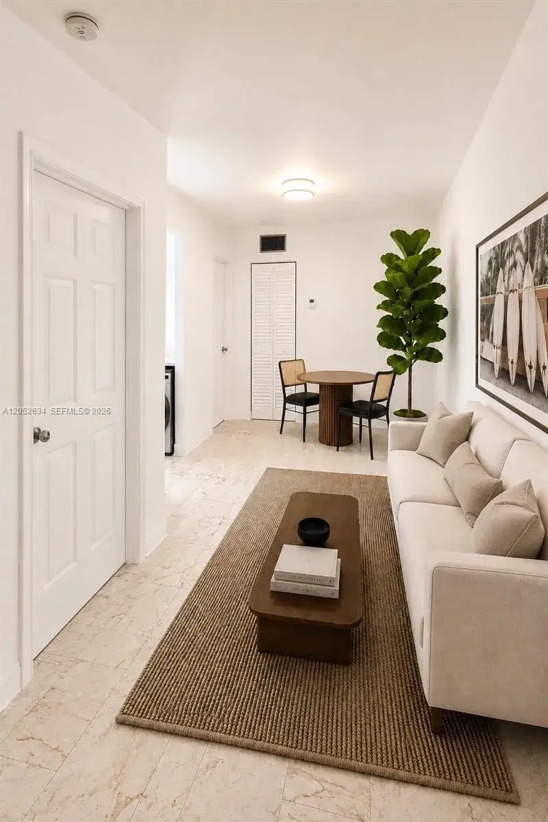 1 bedroom 1 bath Residential for sale at 1526 Pennsylvania Ave # 18, Miami Beach FL 33139